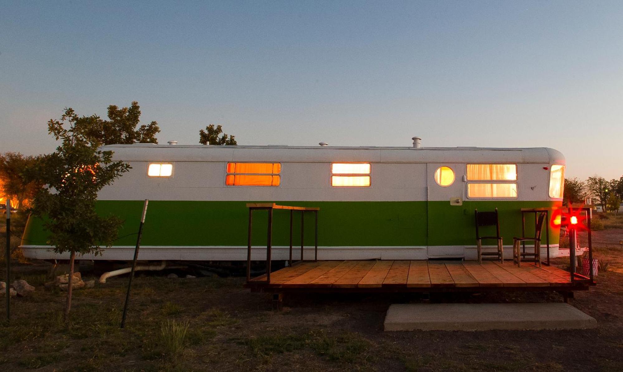 El Cosmico Villa มาร์ฟา ภายนอก รูปภาพ